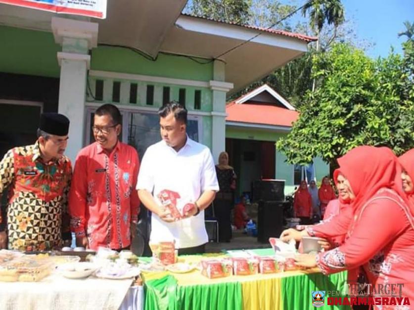 Tingkatkan Konsumsi Pangan dan Gizi, Bupati Sutan Riska Melaunching 20 Varian Pangan Lokal Rasa Ikan